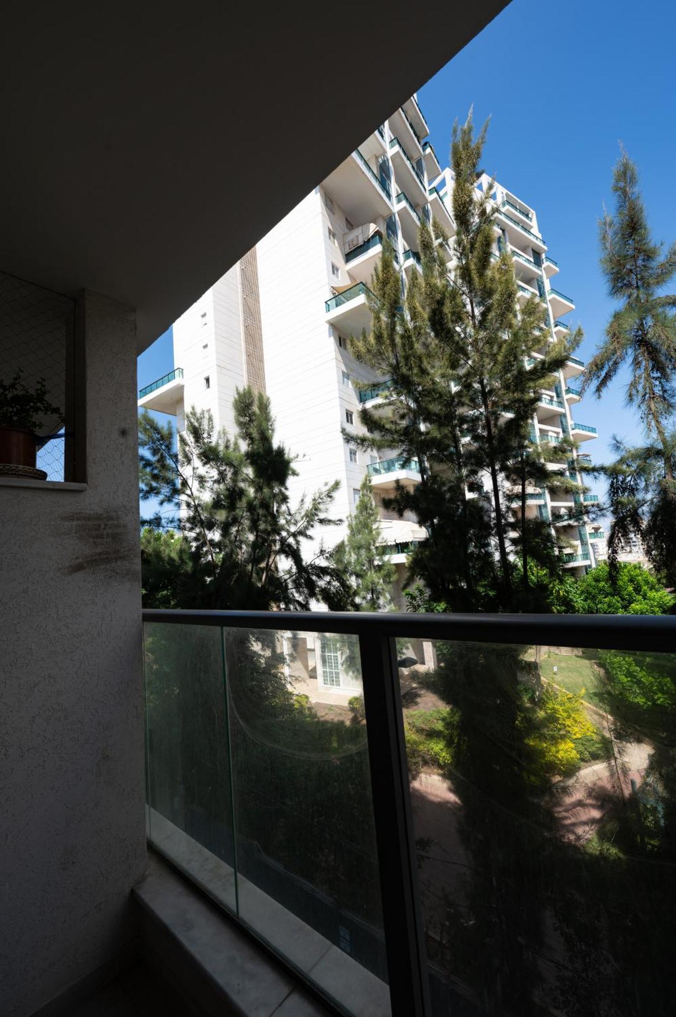 Family By Israpart Apartment *